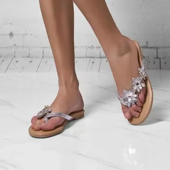 Женская обувь в продаже, бренд 2024, Летние женские тапочки, уличные легкие пляжные тапочки с открытым носком на низком каблуке с цветочным рисунком, легкие женские тапочки