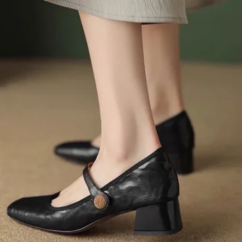 Весна-лето 2024, Новая элегантная женская обувь с квадратным носком на толстом каблуке, повседневная, с пряжкой, дышащая на высоком каблуке.